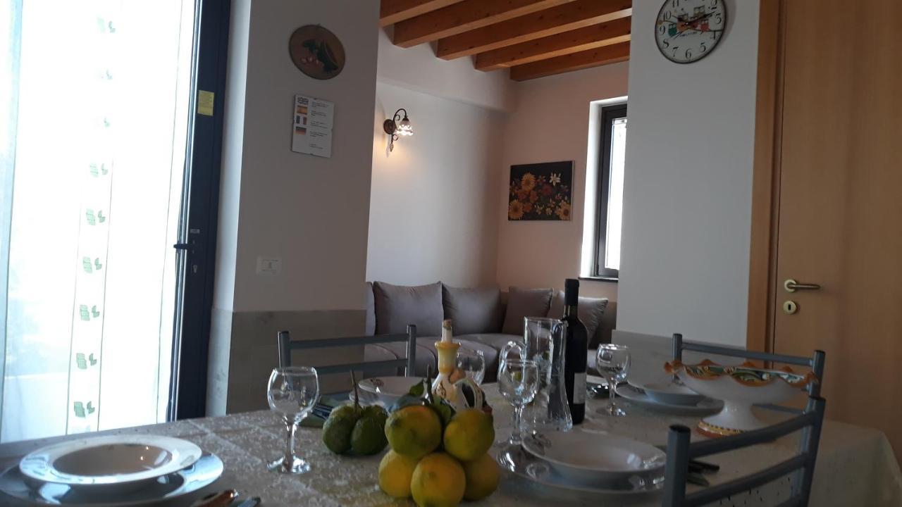 Profumo Di Zagara Acireale Villa Luaran gambar